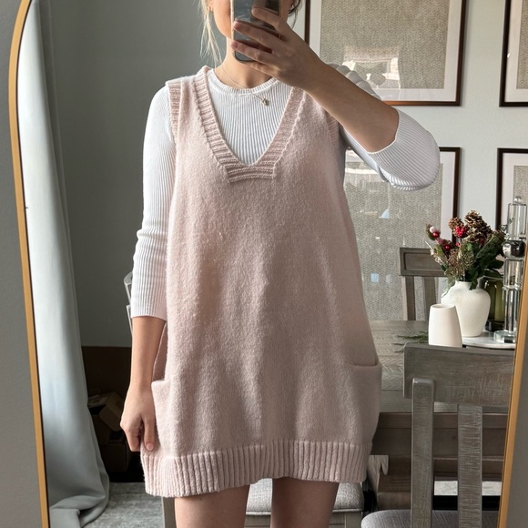 Cream Knit Sweater Sleeveless Vest Dress - Picture 7 of 13